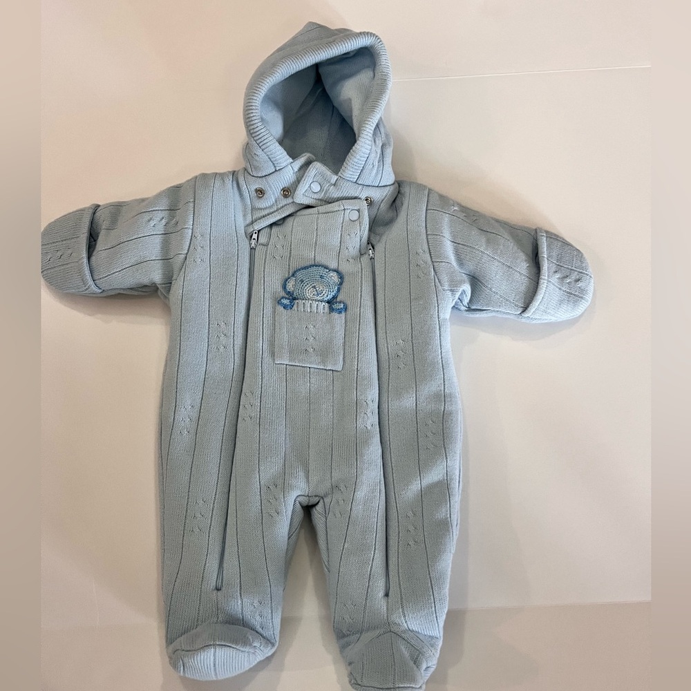Miniwear infant snow suit. New without tags
